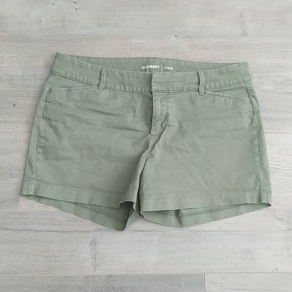 Old Navy Pants - Pixie shorts
